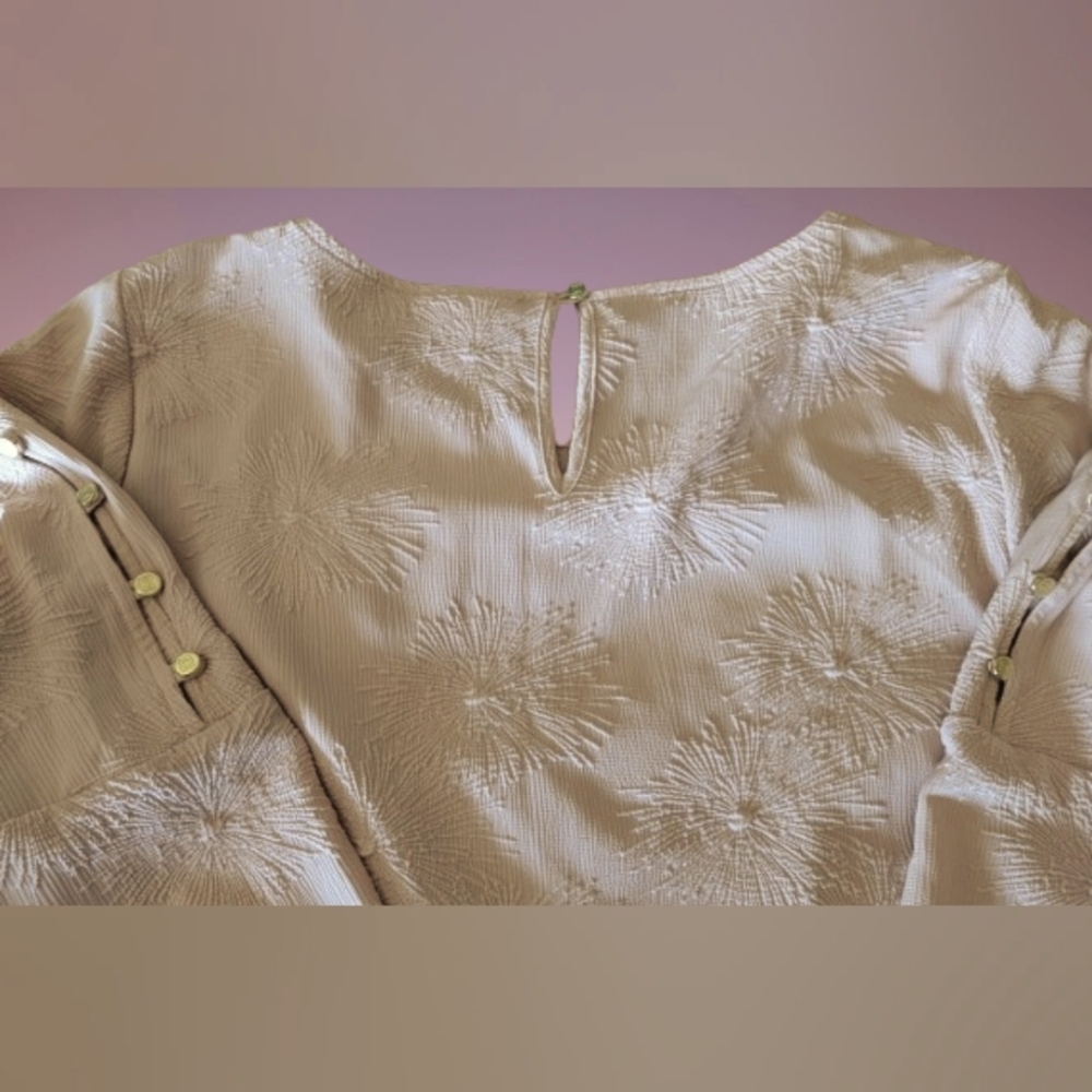 Liz Claiborne Embroidery Sleeves Detail Pink Rose Blouse ✨ 2 /$15 ✨